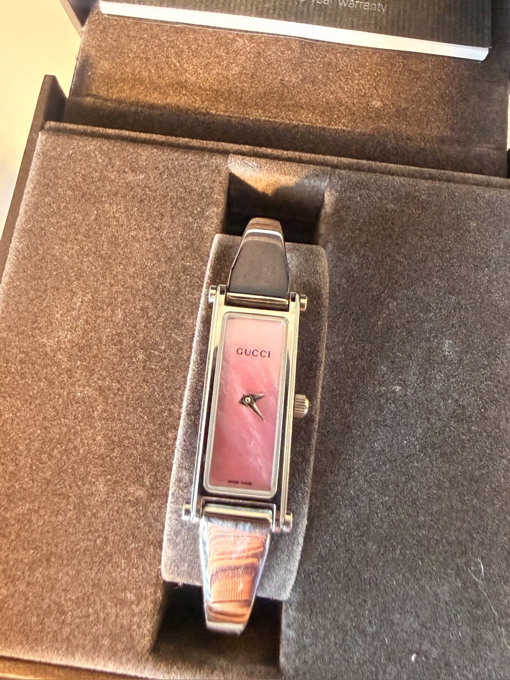 Gucci Pink Mother-of-Pearl Rectangular Bracelet Watch
